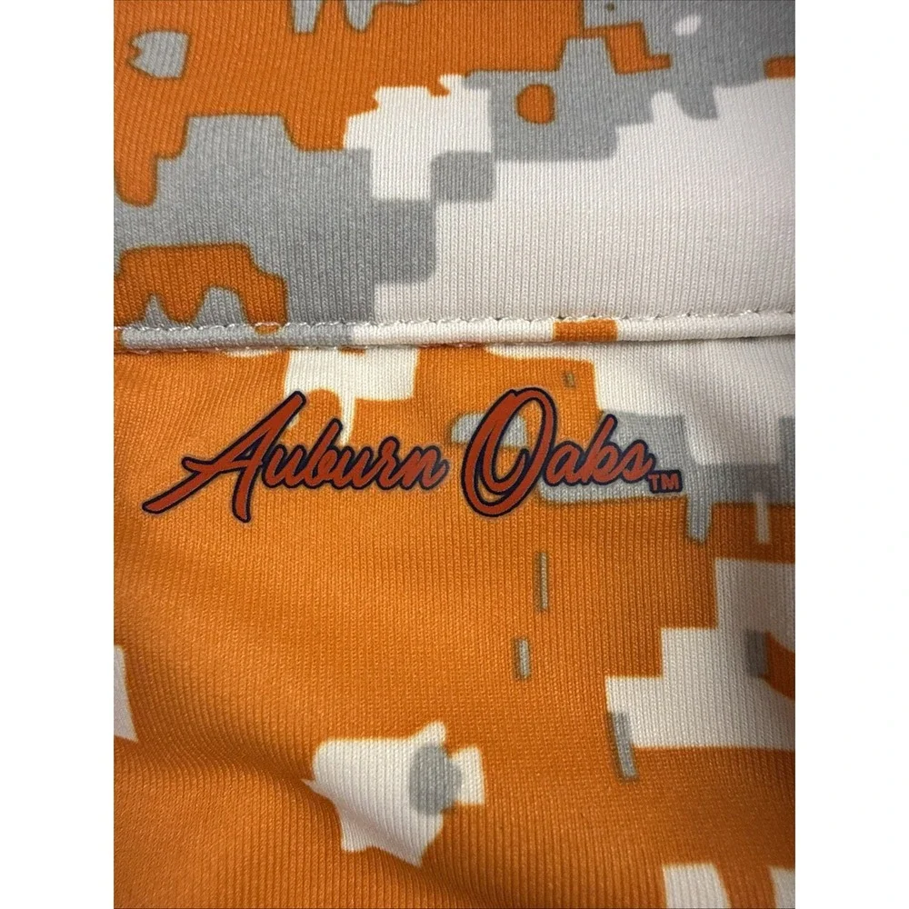 Auburn Oaks Digital Camo 1/4 Zip Auburn University, Size Medium